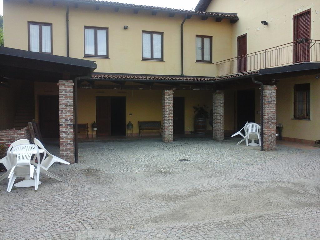 Agriturismo Il Ciabot Barolo Εξωτερικό φωτογραφία